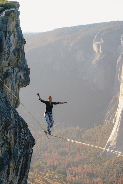 Delivering a presentation can be like walking on a tightrope and sometimes even though we practice we will forget our lines. 